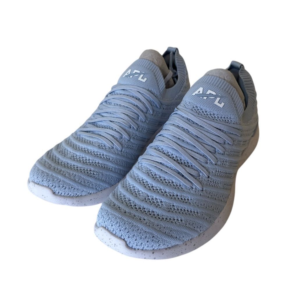 APL Men’s Techloom Wave Sneakers PRISTINE COASTAL BLUE WHITE NWT